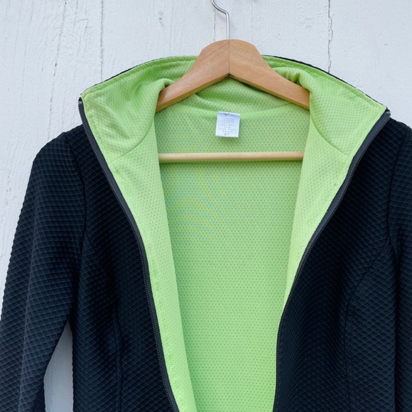 KSL Women’s Cycling Jacket | Size Small | Black with Green Lining - Picture 4 of 8